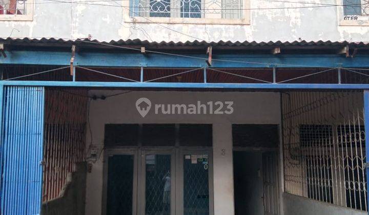 Rumah Strategis Pusat Kota Jl. H. A. Rahman Pontianak 1