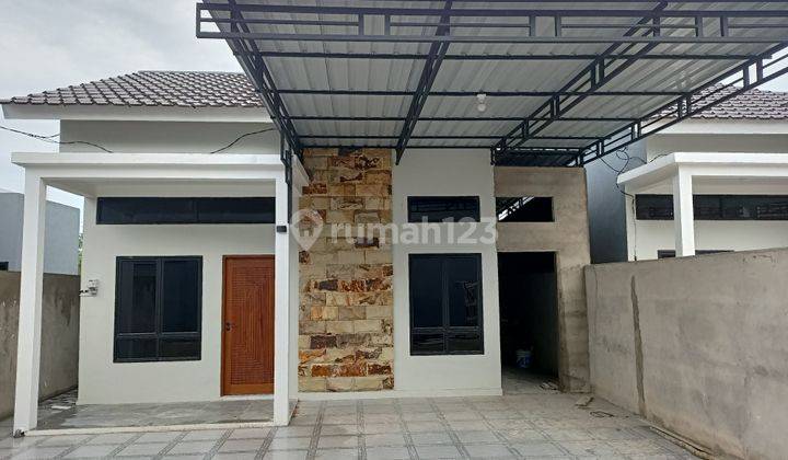 Rumah Golden Man 1Lt Kota Singkawang Roban 1