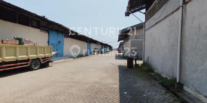 Warehouse JL. Komyos Soedarso 1,500M2 Near Bs Container Port