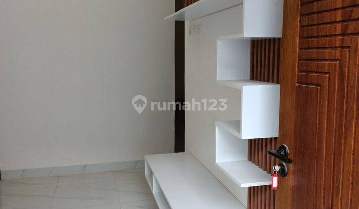 Rumah Golden Man 1Lt Kota Singkawang Roban 2
