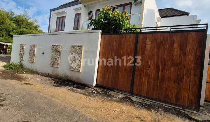 VILLA BARU FULL FURNISH di Taman Griya Jimbaran Bali