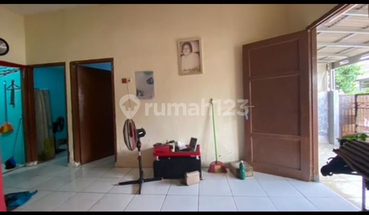 Ready-to-Occupy Charming House in Bogor.