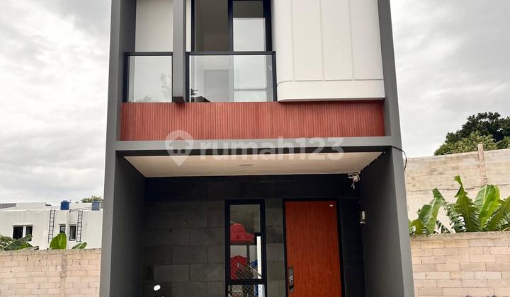 Cool House Near South Jakarta, Phase 1 and 2 Sold Out, Now Phase 3, Good SHM House at Alfamart Pendowo, Jl. Pendowo Raya, Limo, Limo, Depok City, West Java, Indonesia, 16515, Cilandak