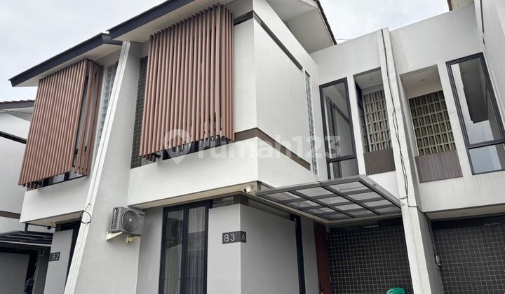 Near Toll Access, House, 2 Floors, SHM, Installment Payments Available. 2