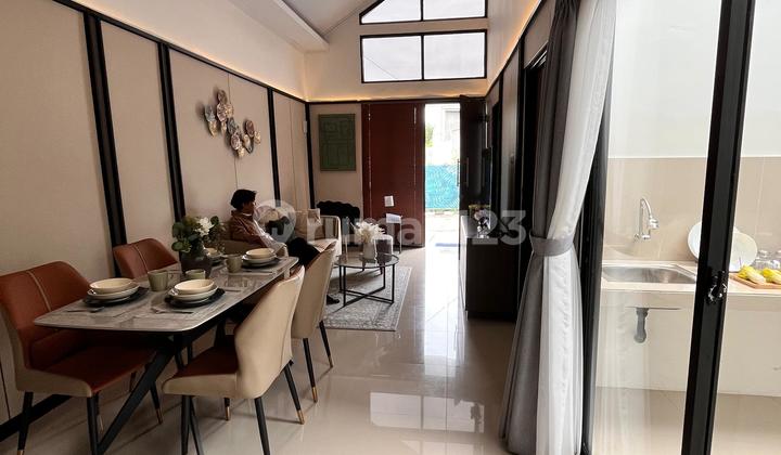 Rumah dengan 3 Kamar Tidur dan 2 Kamar Mandi