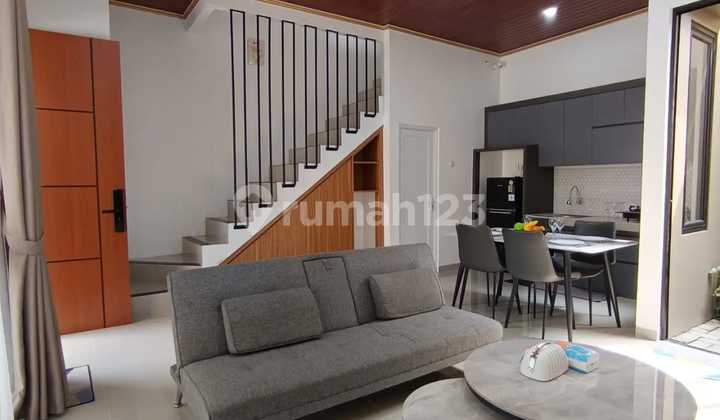 Rumah 3 Lantai Ready Siap Huni Cukuo 5 Juta Sudah Free Semua Biaya Tinggal Bawa Koper Bawa Pakain Rumah 3 Lantai Ready Siap Huni Cukuo 5 Juta Sudah Free Semua Biaya Tinggal Bawa Koper Bawa Pakain