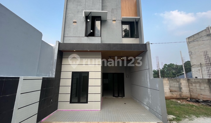 Rumah 2 Lantai Dekat ke Staisiun KRL dan Mall Kota Rumah 2 Lantai Dekat ke Staisiun KRL dan Mall Kota