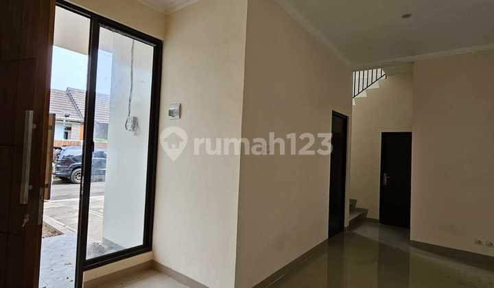 Dijual Cepat Rumah 2 Lantai Siap Huni Bebas Banjir 2