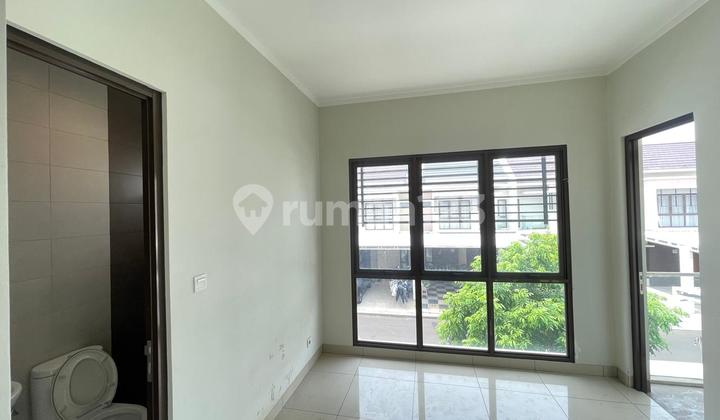 Rumah Cluster Sumarecon 2 Lantai Bebas Banjir