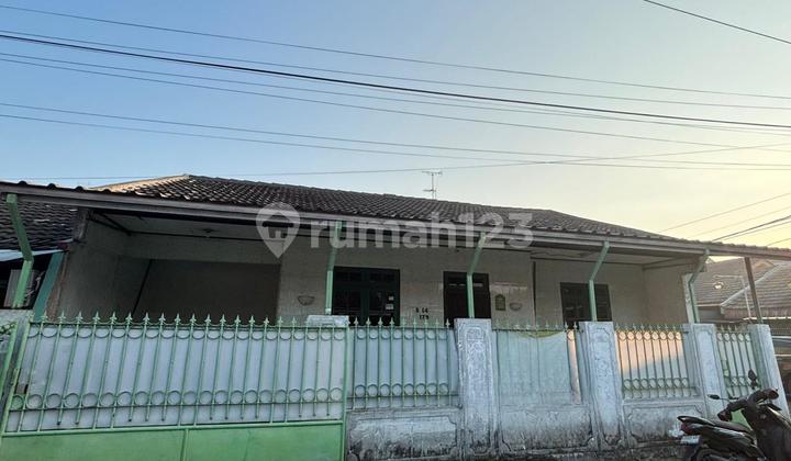 Dijual Cepat Rumah Lokasi Strategis Dekat Smu 1 Kota Bekasi Dijual Cepat Rumah Lokasi Strategis Dekat Smu 1 Kota Bekasi