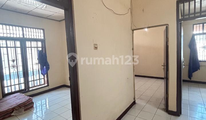 Strategic House in Pekayon, Bekasi – Move-in Ready & Flood-Free! 2