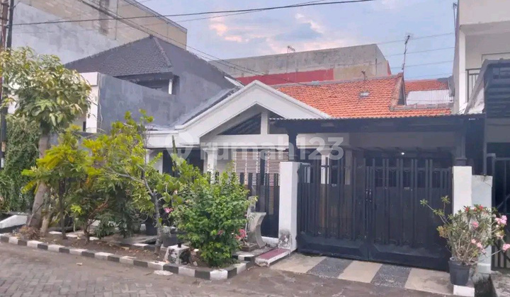 Rungkut Mejoyo North House Near Ubaya Ready to Occupy