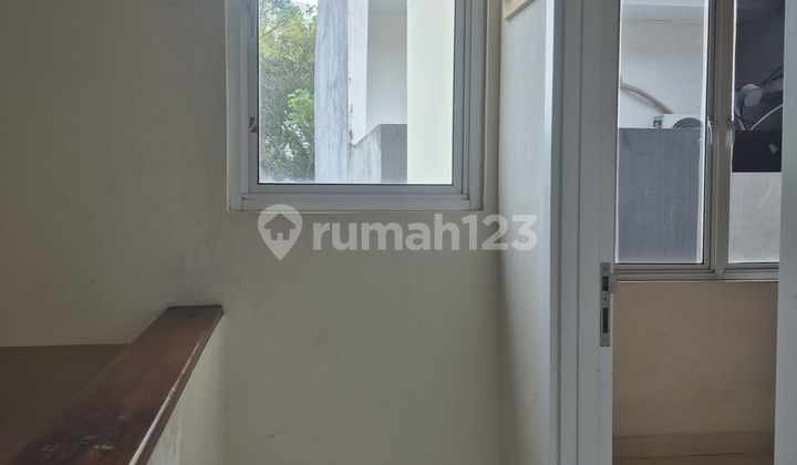 Dijual Rumah di Cluster Azura, Vanya Park Bsd 2