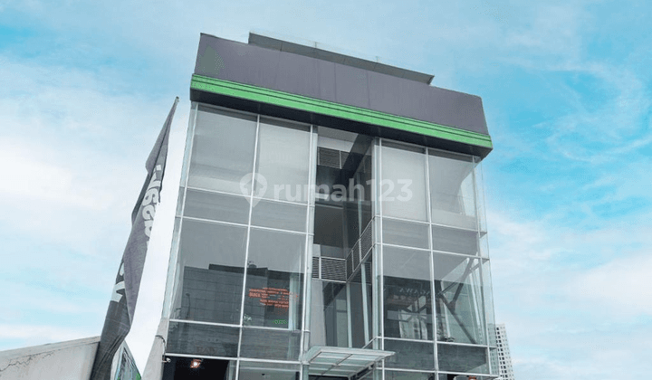  BEKAS SHOWROOM MOTOR Bekasi  Luas Tanah 399m2 1