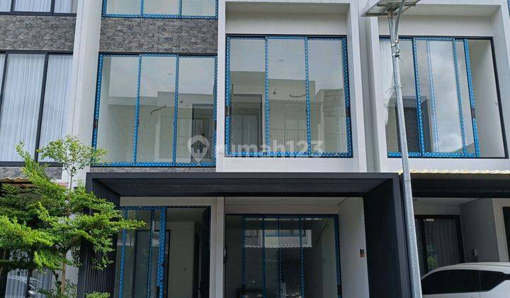 Anwa Residence Puri Bangunan 3 lantai, Baru  1