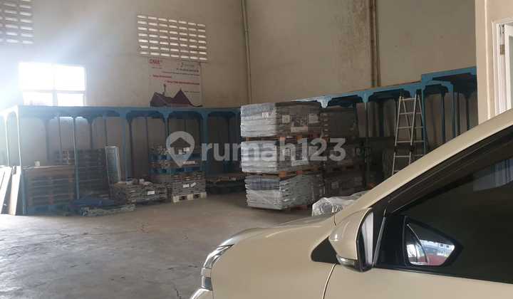 Dijual 1 Unit Gudang di Komplek Pergudangan Bizpoint Cikupa