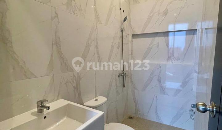 Klampis East Surabaya House Ready to Occupy - Near Hokky Fruit Merr 2