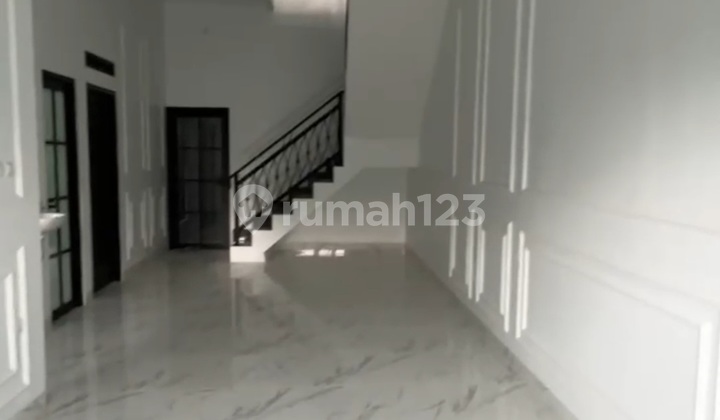 Rumah 2Lantai Cantik Dekat LRT Harja Mukti Cibubur Jakarta Timur 2