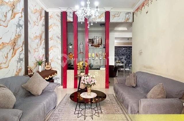 For Sale Beautiful House in Billymoon Housing Complex, Pondok Kelapa, East Jakarta 2