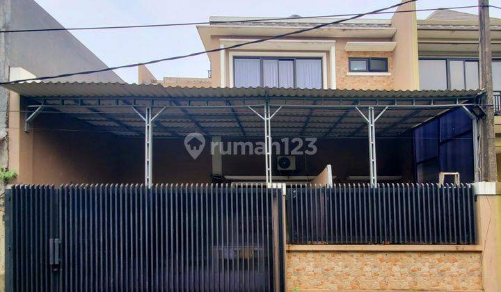 Rumah Dijual Minimalis Modern Hanya 7 Menit Ke Lrt Di Komp Iptn  2
