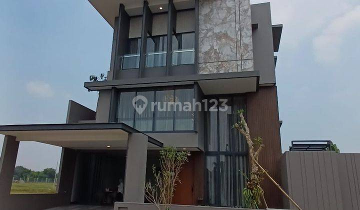 Rumah Mewah Dengan Lift Dekat Mall Living World Kota Wisata Cibubur 1