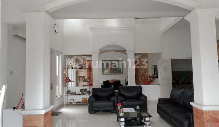 Strategic Corner House Just a Step Away to Harjamukti LRT Station 2