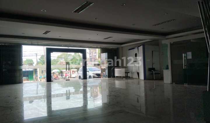 Building for Sale: 4-Story Showroom & Car Workshop in Margonda, Depok Building for Sale: 4-Story Showroom & Car Workshop in Margonda, Depok
