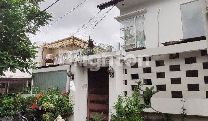 Dijual Rumah Mewah di Perumahan Expatriat at Kuta 2