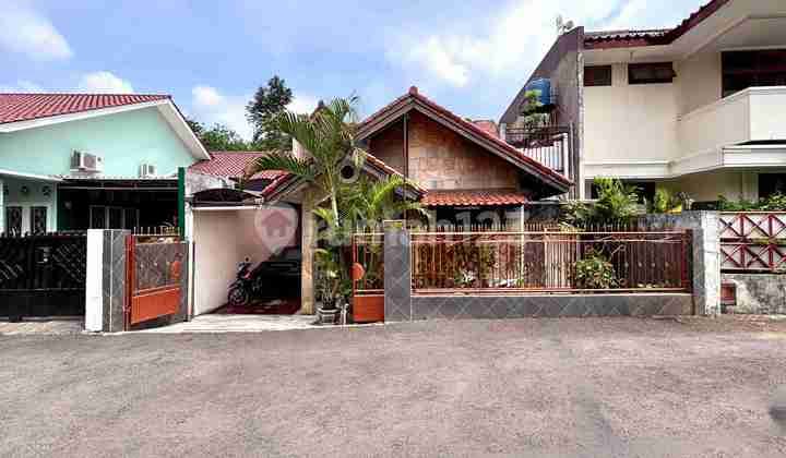 TERMURAH !!! RUMAH DEKAT ECO PARK DEKAT AKSES JALAN UTAMA