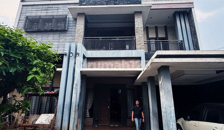 TERMURAH !!! DI PETUKANGAN RUMAH SIAP HUNI 2 LANTAI 2