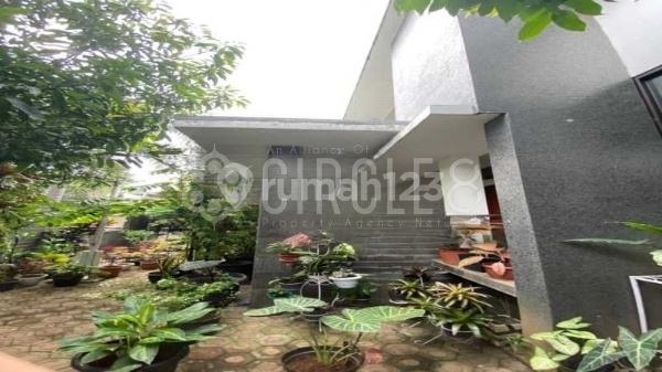 Nego Sampai Deal. Rumah di Kinanti, Turangga Lengkong Bandung 2