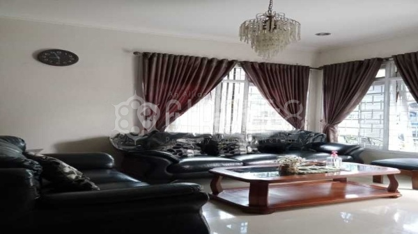 Dijual Bagus Rumah Keren di Srikania Srimahi Regol Bandung 1