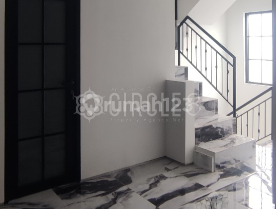 Jangan Salah Pilih.. Rumah Turangga Lengkong Bandung