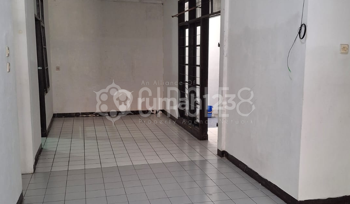 Jangan skpi! Rumah Strategis Siap Huni di Taman Kopo Indah