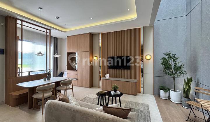 Full Renov Desig Modern Siap Huni di Taman Sakura Indah Bandung