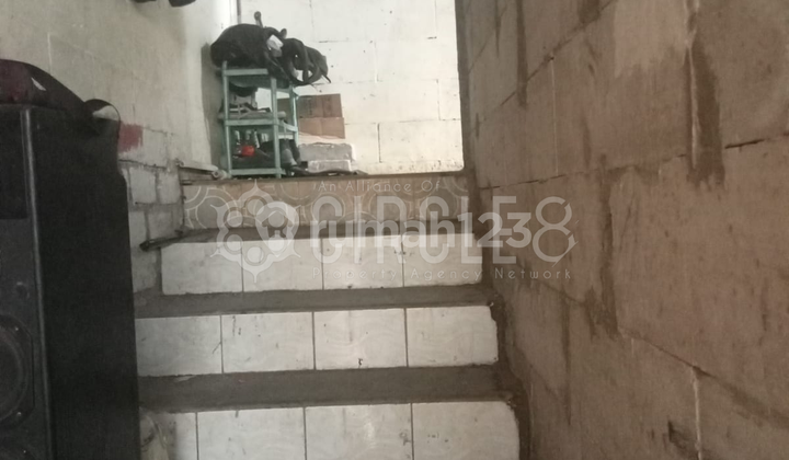 3-Story Semi-Furnished Boarding House on Ahmad Yani Street, Bandung 2