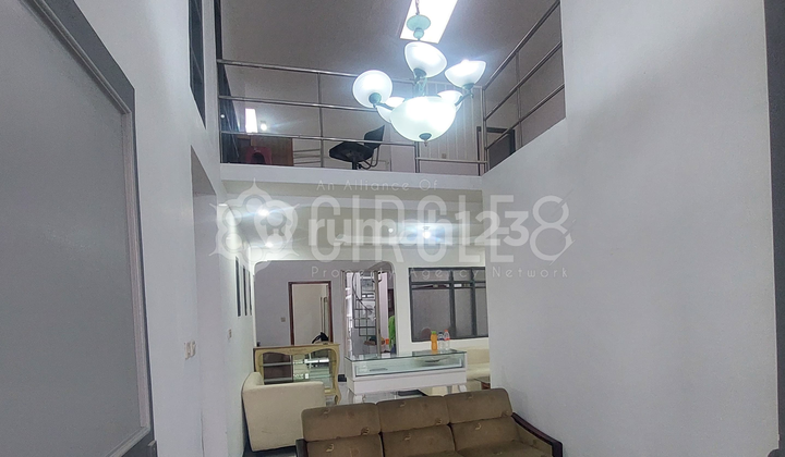 Rumah 2 lantai Nyaman Dan Aman Di Taman Mutiara Rumah 2 lantai Nyaman Dan Aman Di Taman Mutiara