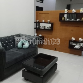 Rumah 2 Lantai Semi Furnish Didaerah Astana Anyar Bandung