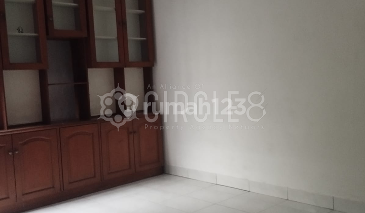 When Again House in the City Area with Good Price? In the Pharmindo Melong Area. 2