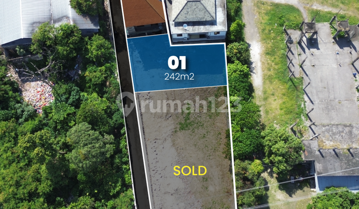 Yellow Zone Land Plot in Padang Sambian Near Main Road Yellow Zone Land Plot in Padang Sambian Near Main Road