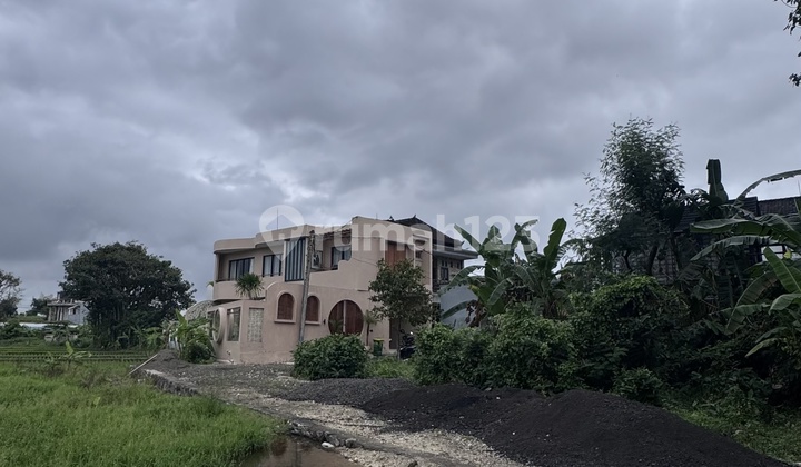 Tanah Strategis Area Villa Luas Beragam Dekat Canggu