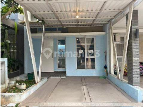 Quick Sale Minimalist House in Serpong, South Tangerang Only 600 Million Negotiable. Quick Sale Minimalist House in Serpong, South Tangerang Only 600 Million Negotiable.