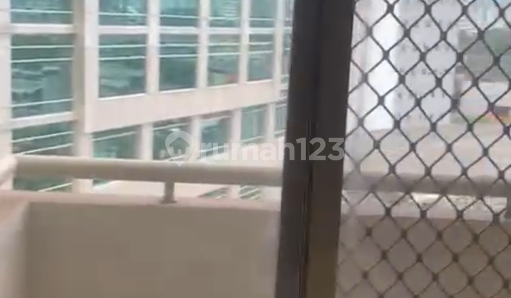 Dijual Unit 3 Br Apartemn Slipi Fullfurnished. Kondisi Bagus 1