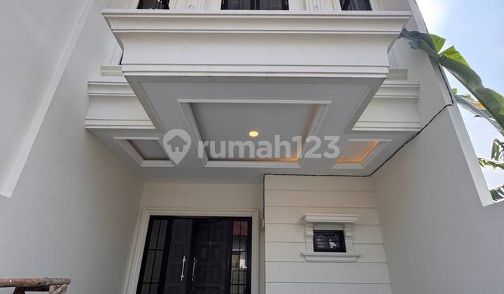 Ready-to-Occupy 2-Story Luxury House Near Depok Station