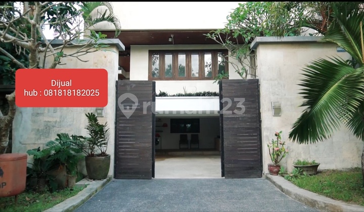 Dijual Villa Area Kuta Selatan Strategis