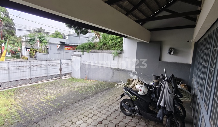 Rumah Terbaik Murah 2 Lantai SHM di Sukahaji Bandung Dekat Tol 2