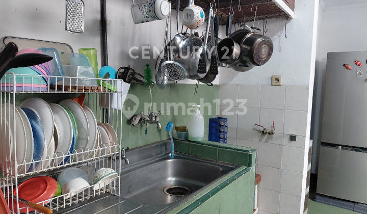 Rumah Lama Sayap Dago Bandung Dekat Kampus Itb 2