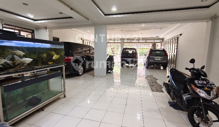 Business Space + House Affordable Price Ready to Use in Sayap Bkr Bandung