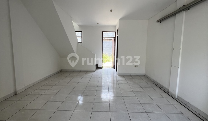 Ready-to-Use New Shop House in Derwati Mas Near Summarecon Bandung 2