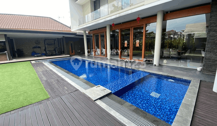 Rumah Mewah Furnished di Sukamulya Bandung